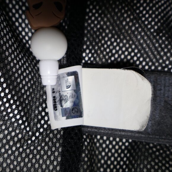 The North Face HyVent Waterproof Windbreaker Men’s L - Picture 12 of 12